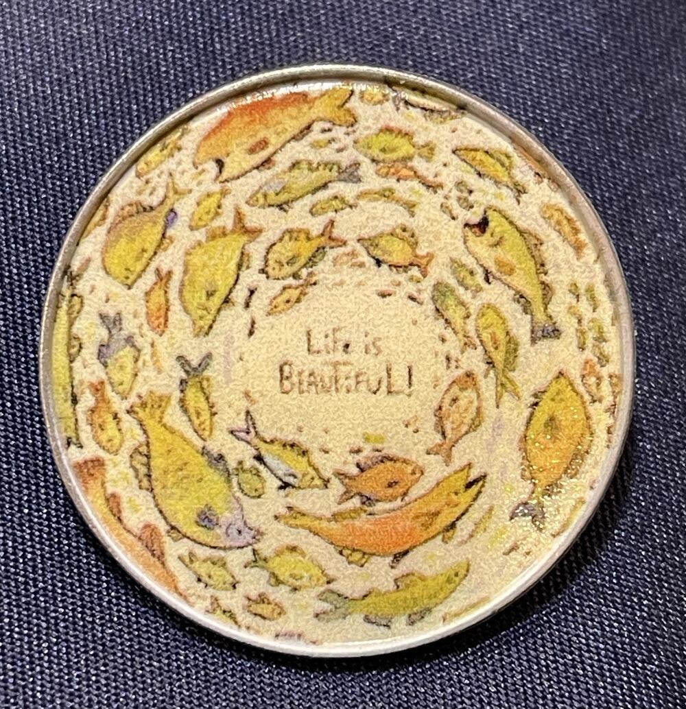 NWOT Round Sea Life Fish Lapel Pin Brooch Life Is Beautiful
